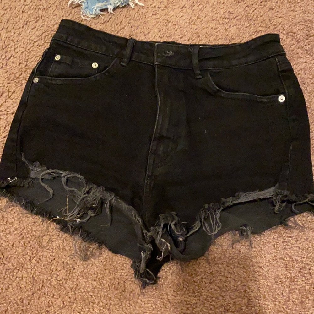 BRAND NEW Zara High Waisted Black Shorts